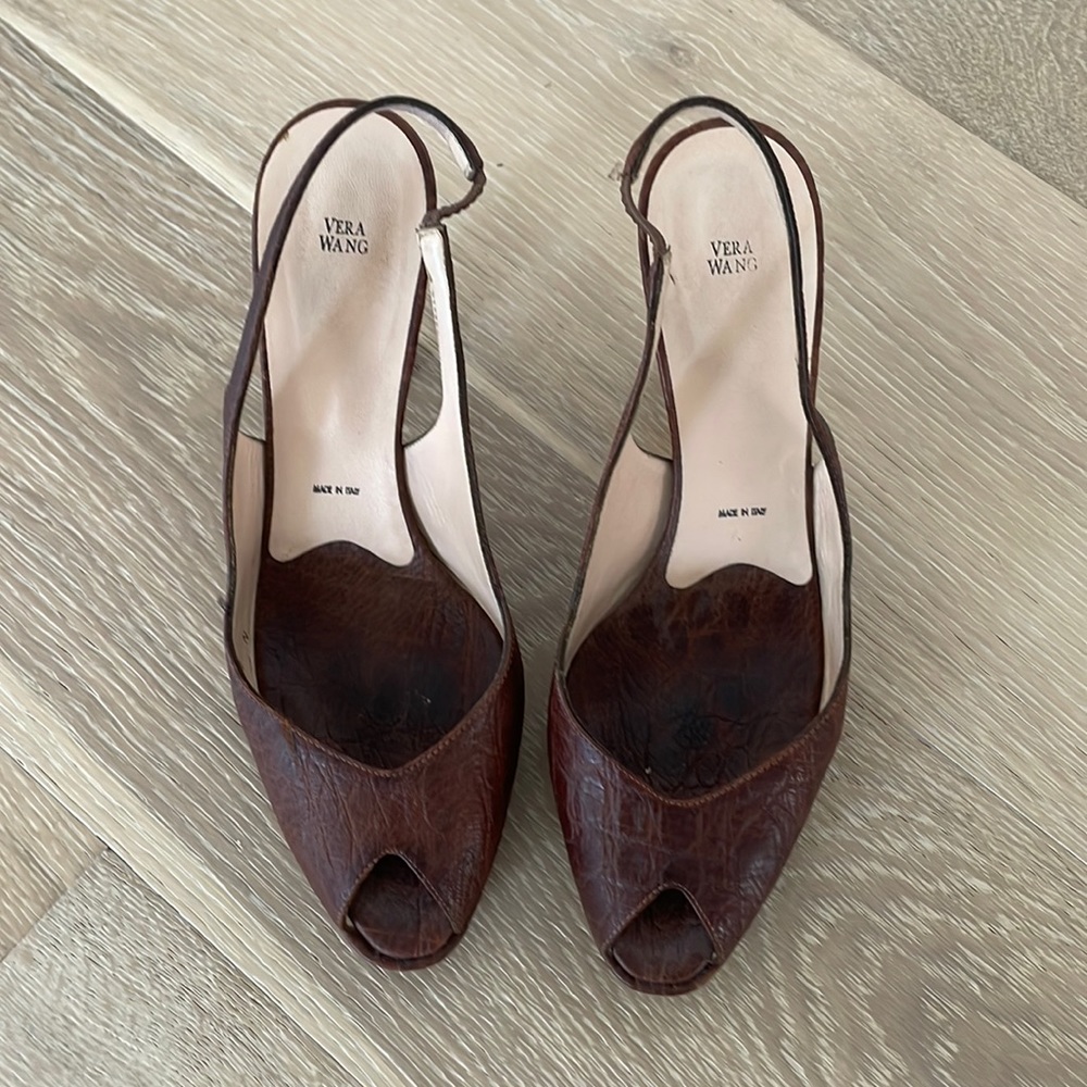 Vera Wang sling back open toed heels in excellent condition.